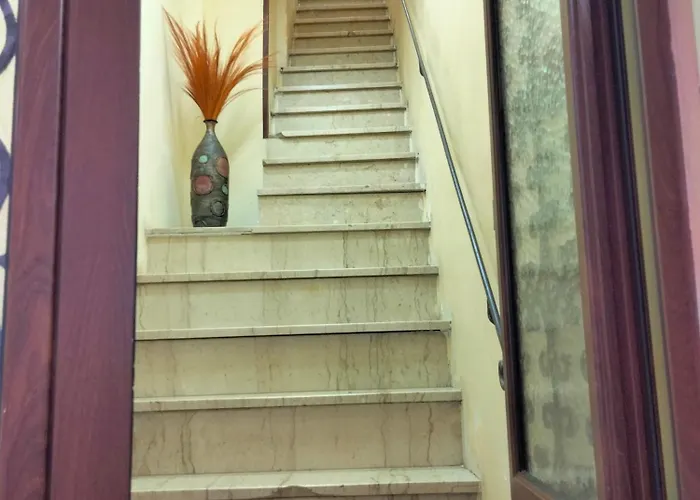 Casa Nadir